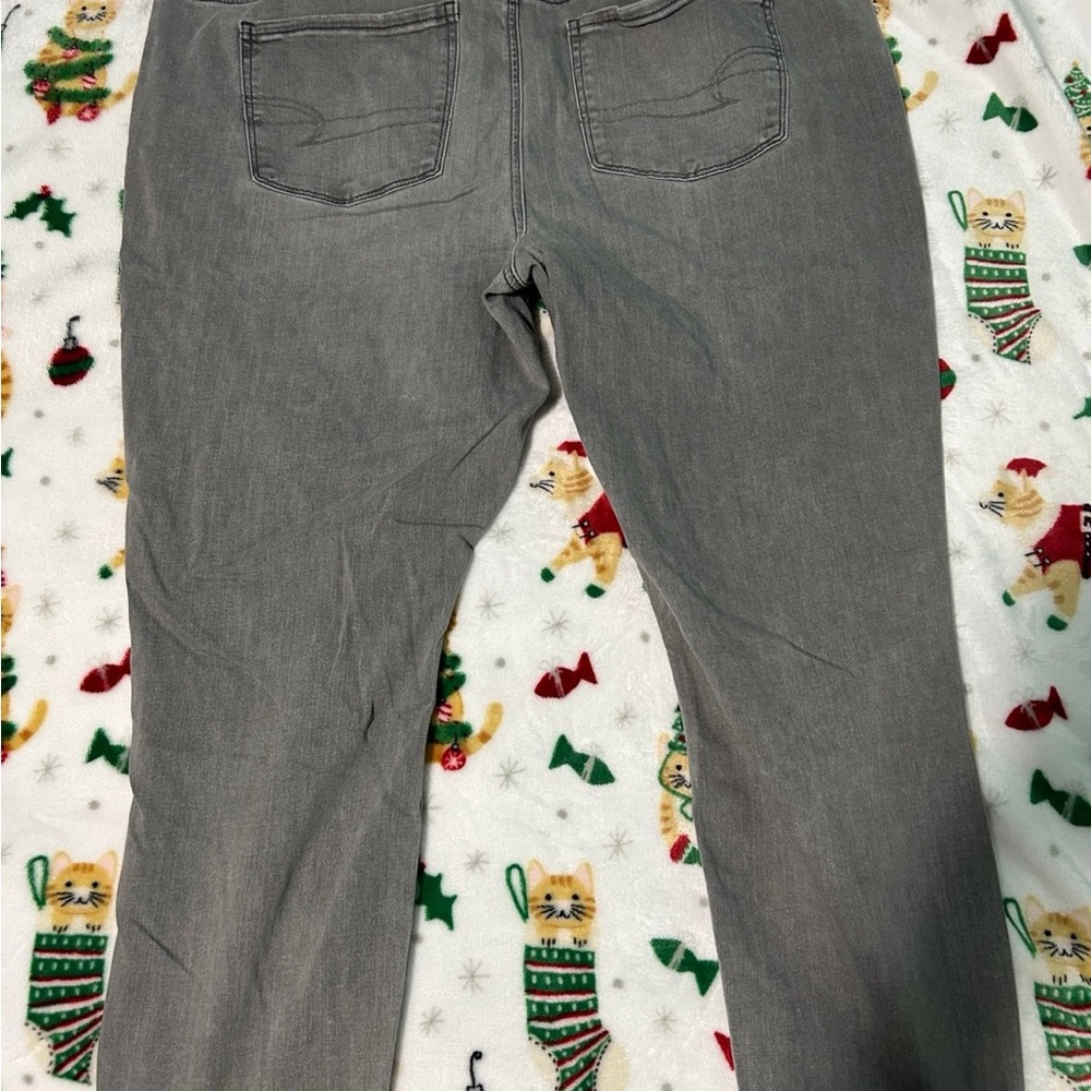 American Eagle Outfitters Gray Skinny Jeans with Distressed Details - Picture 2 of 3